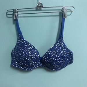 Designed blue bra